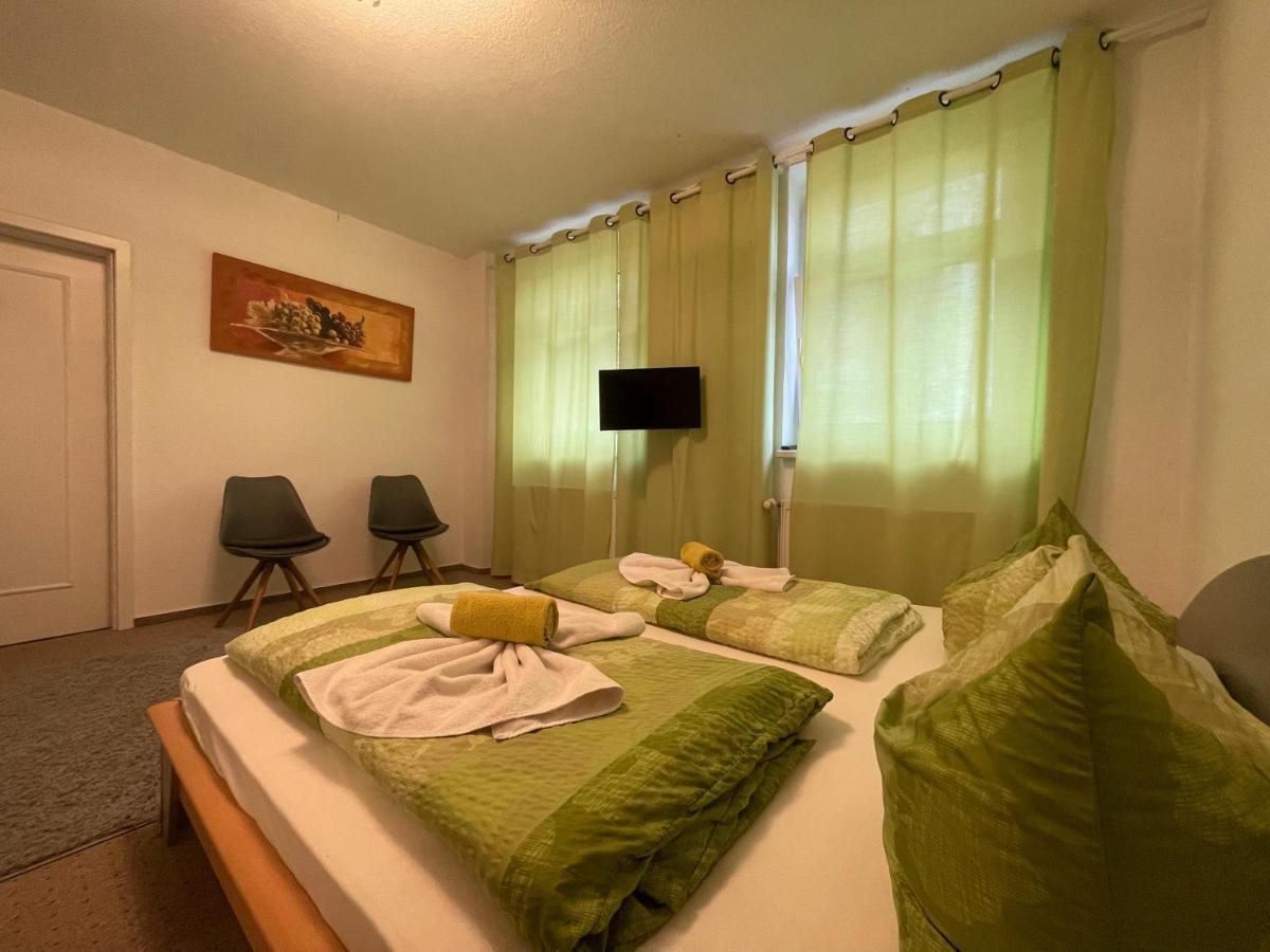 Canow Landhotel Peters מראה חיצוני תמונה